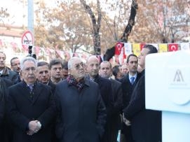 Mehmet Akif İnan Vakfı Kur'an-ı Kerim tilavetinin ardından dualarla hizmete açıldı